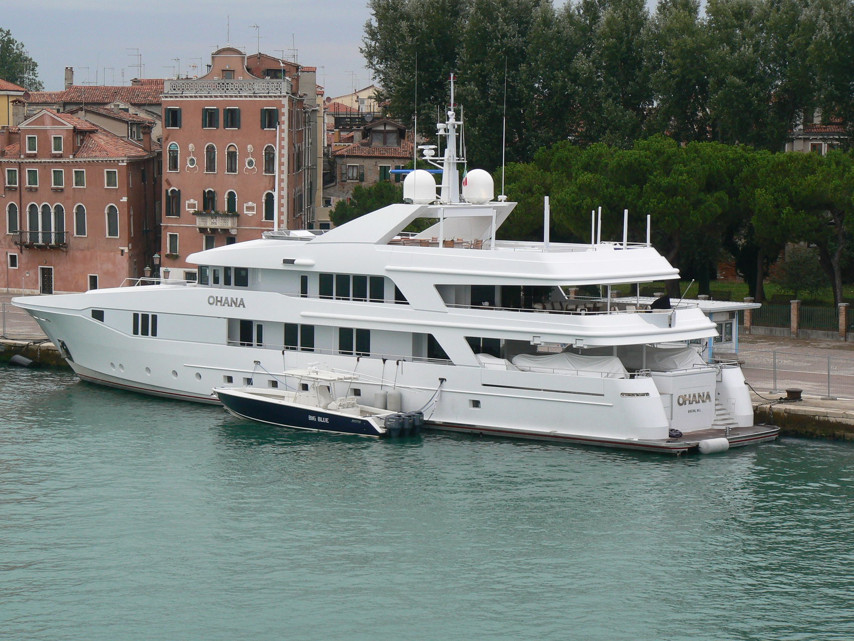 Rhino yacht Admiral Marine Works SuperYacht Times